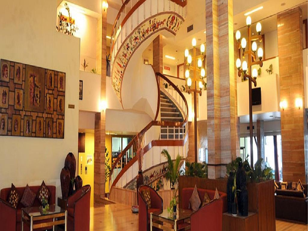 Hotel Lake View Ashok Bhopal Eksteriør bilde